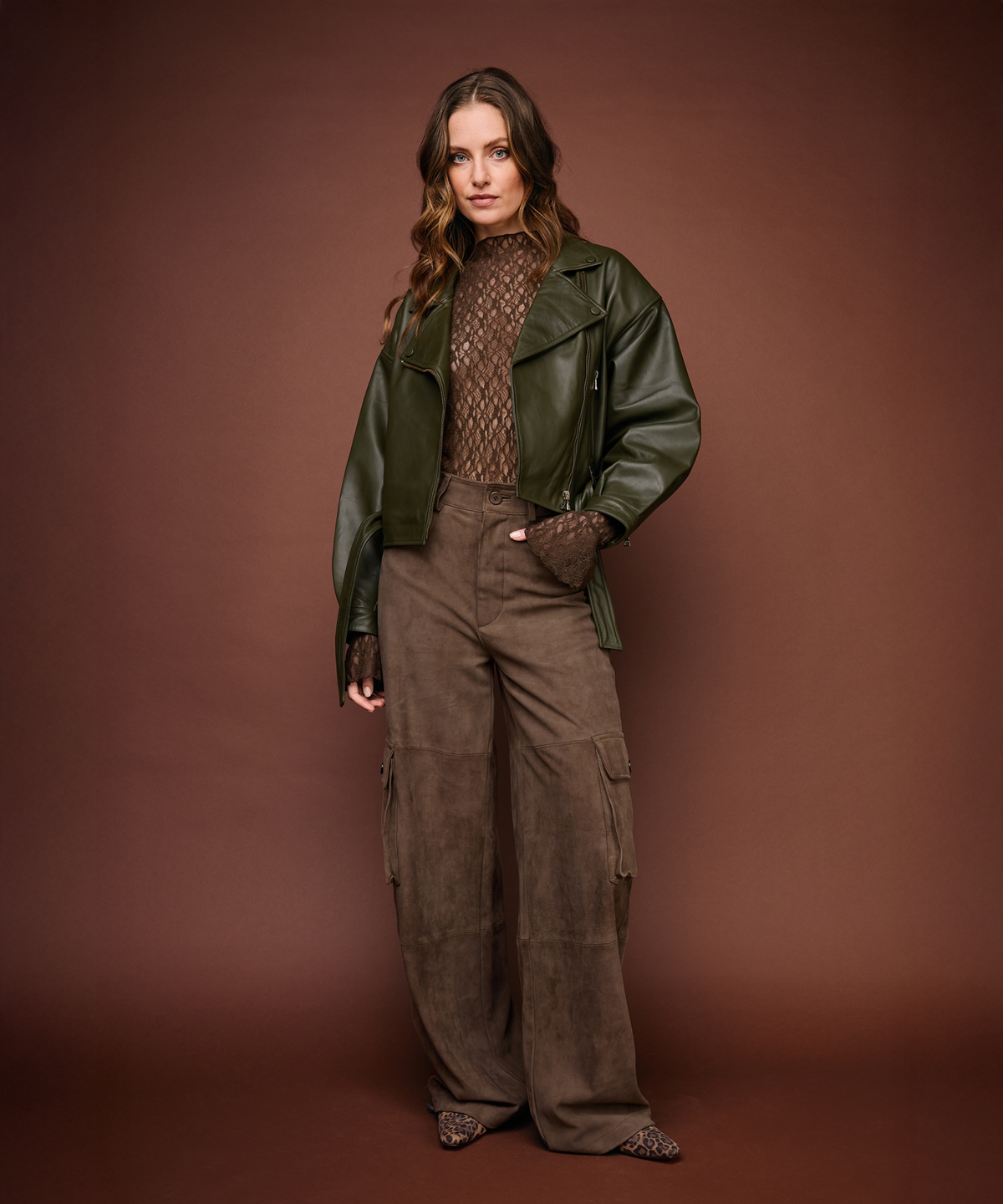 Jonet | Olive Night