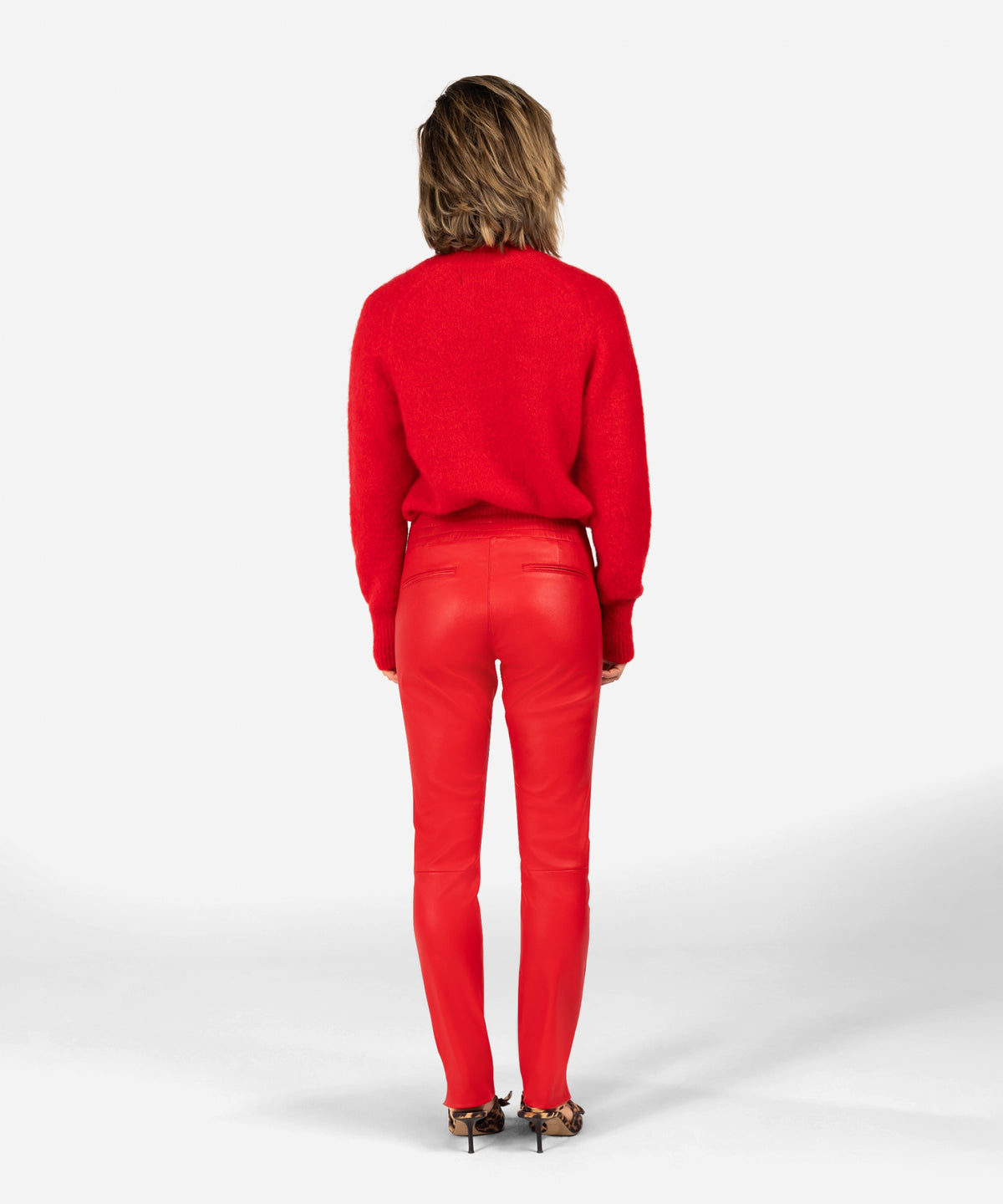 Colette | Red Bomb