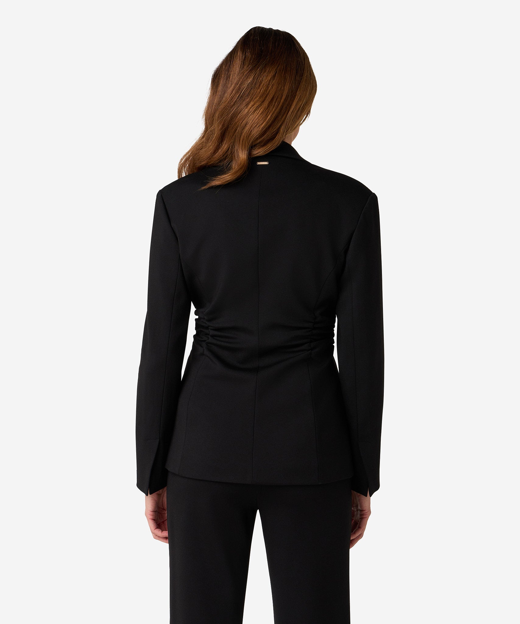 Jarina | Black