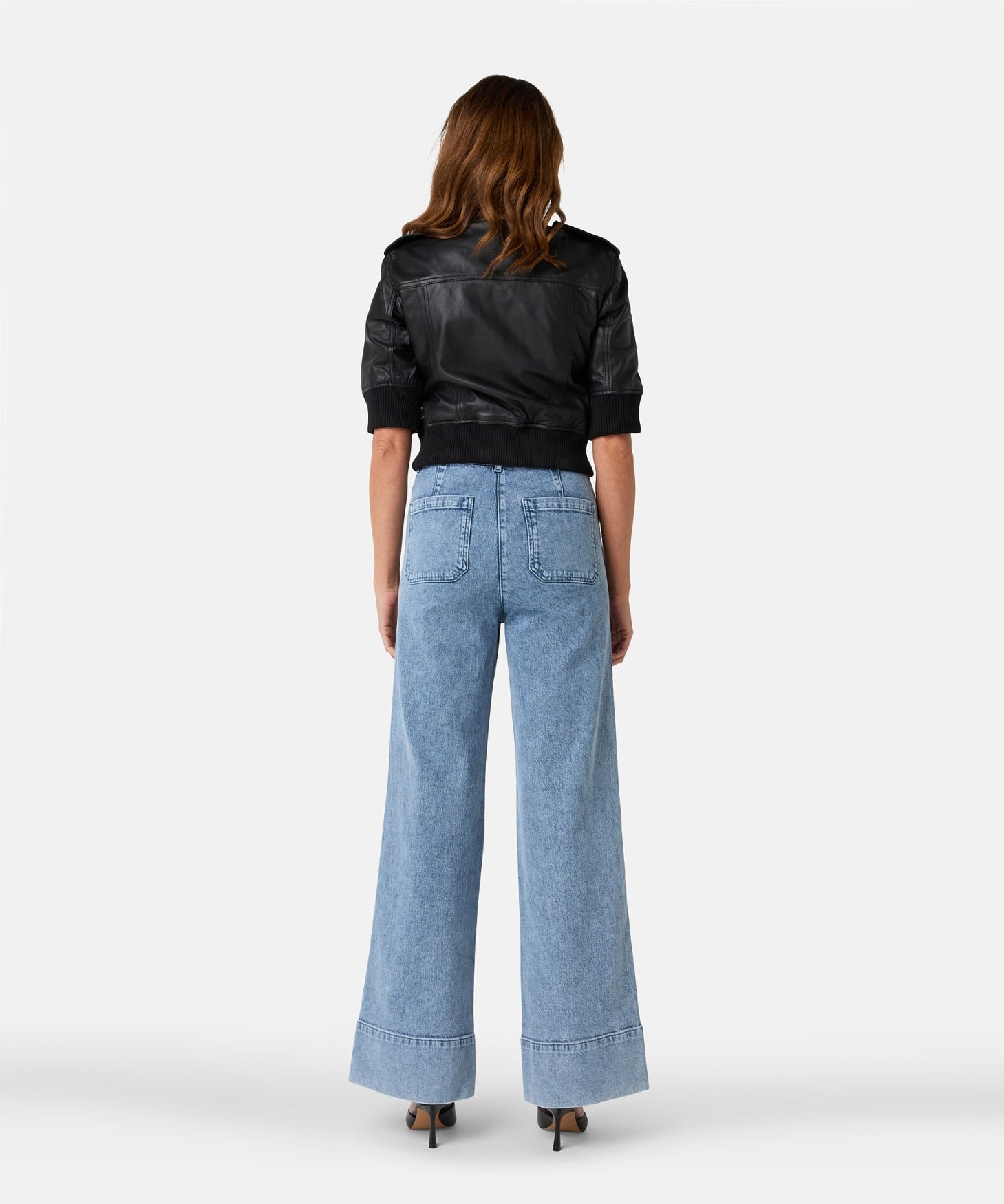 Jazlyn | Black
