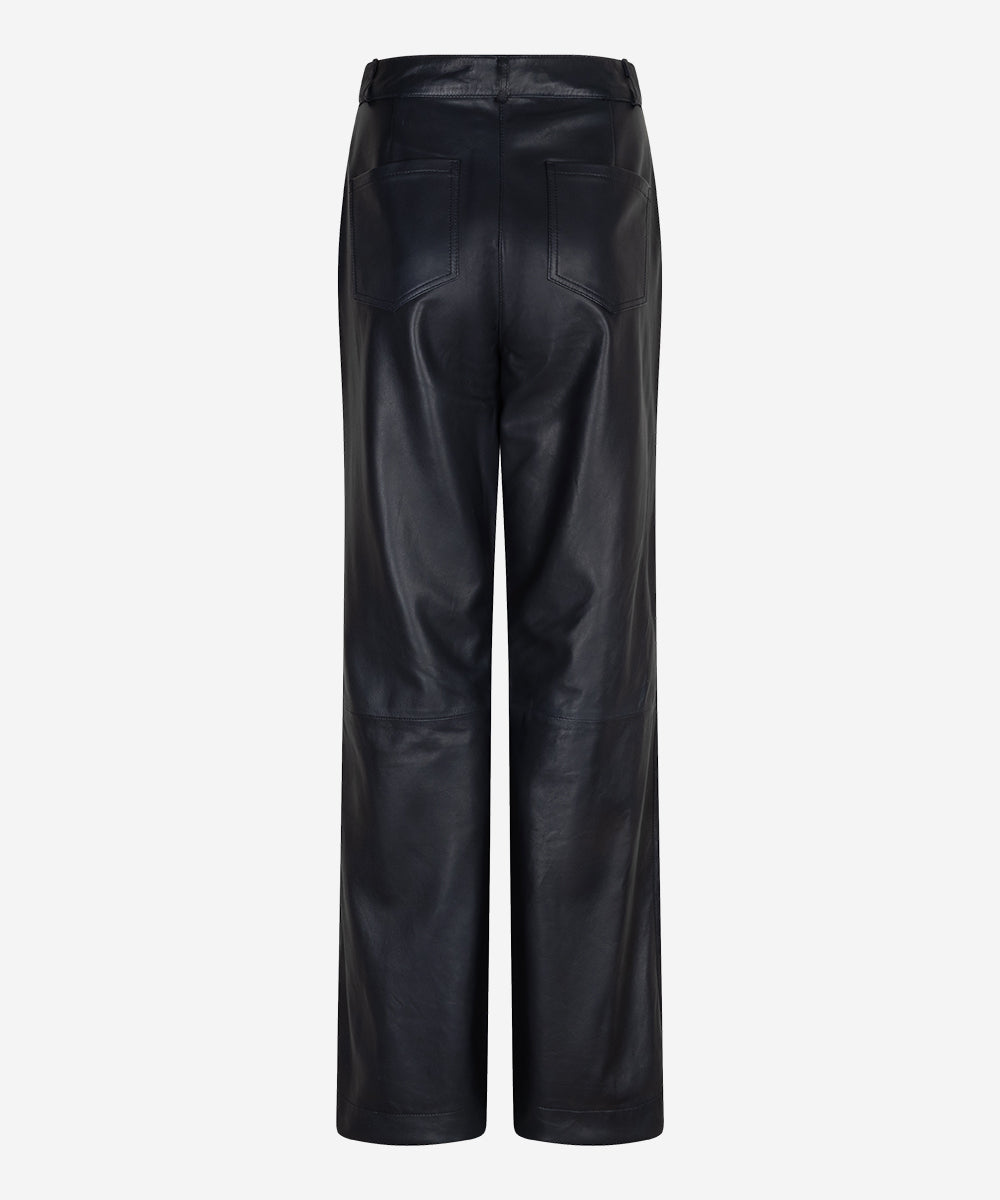 Pandy | Deep Navy