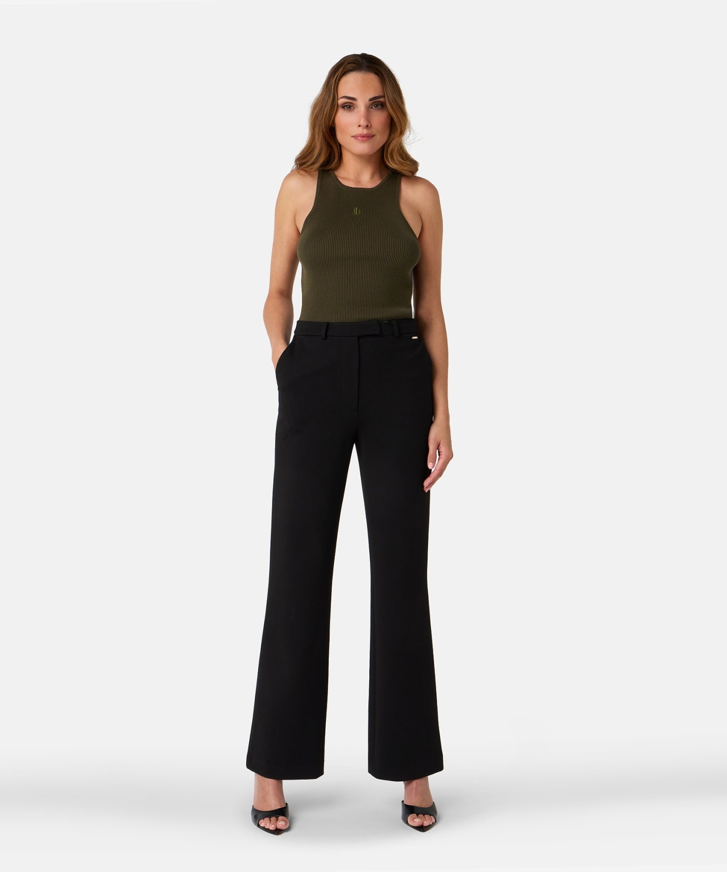 Paola | Black