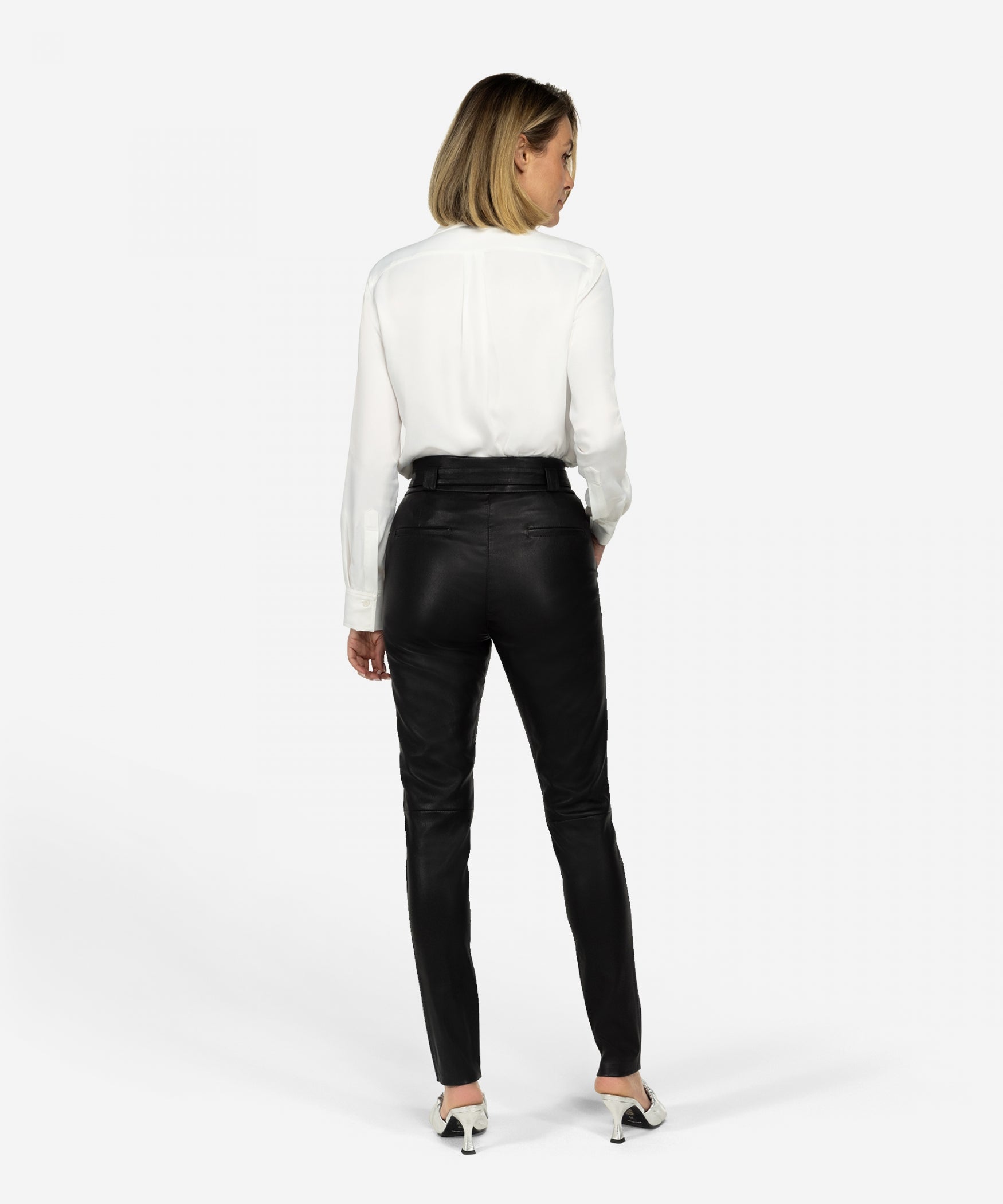 PAULA TALL | Black