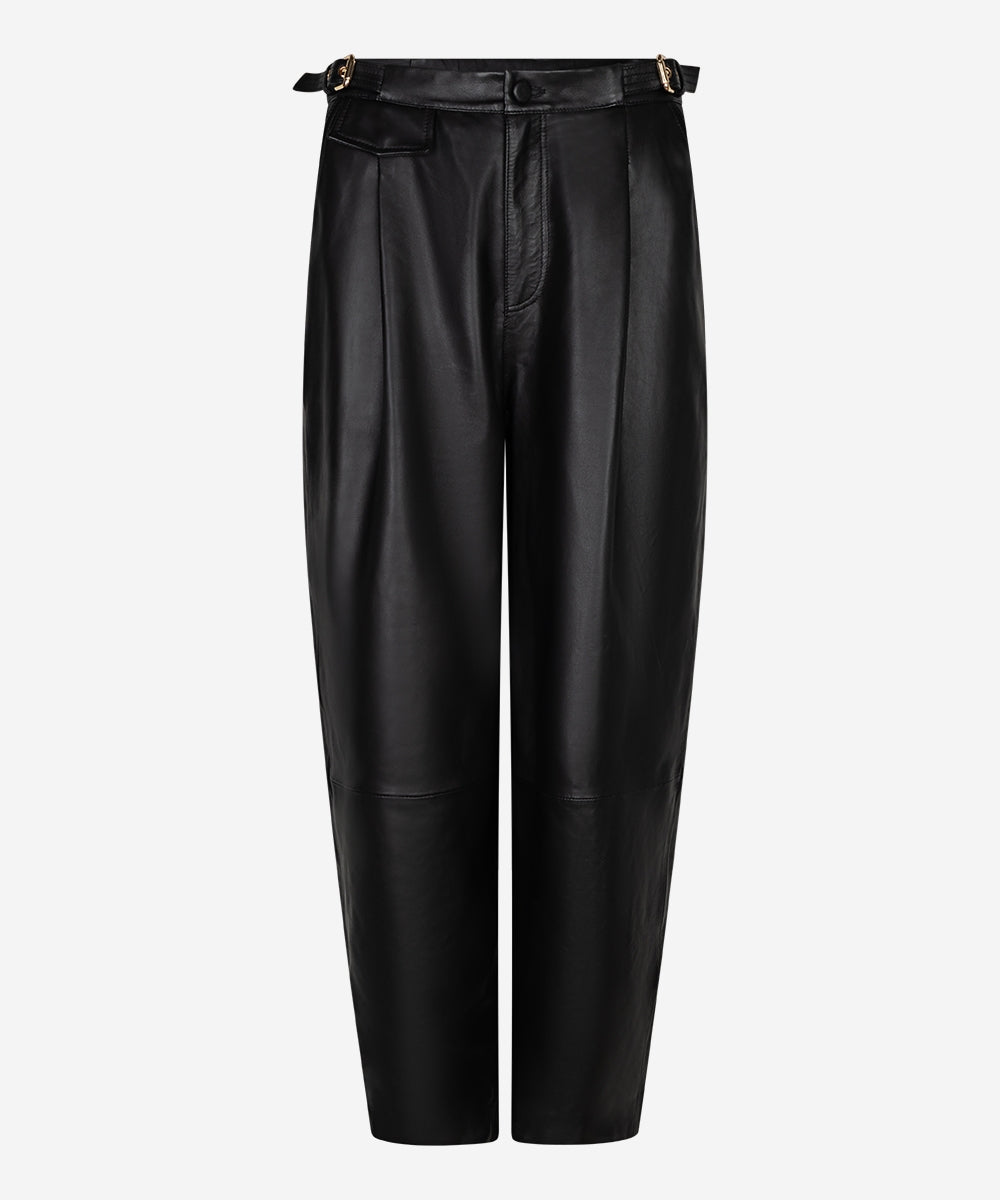 Penina | Black