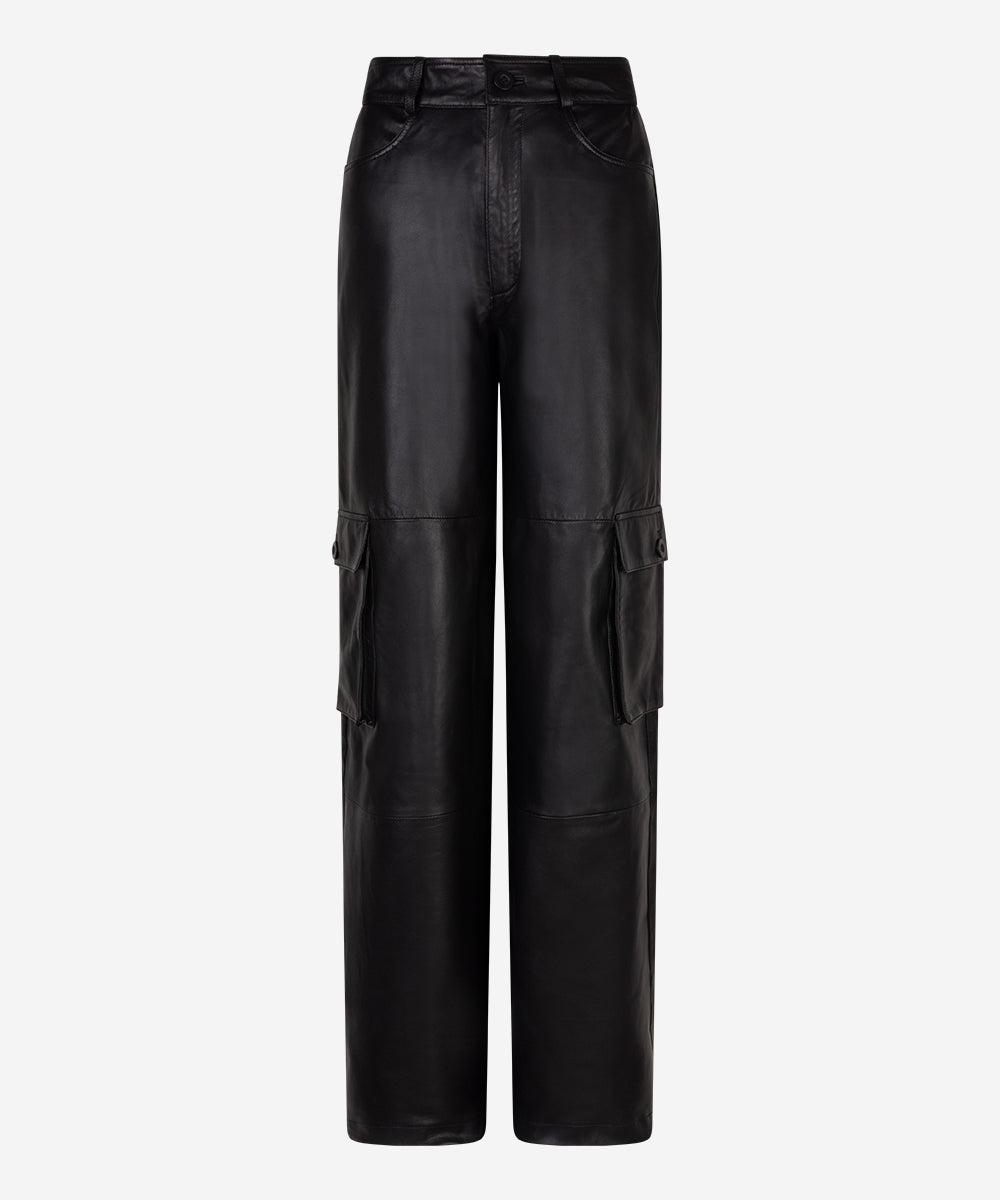 Phoeby | Black