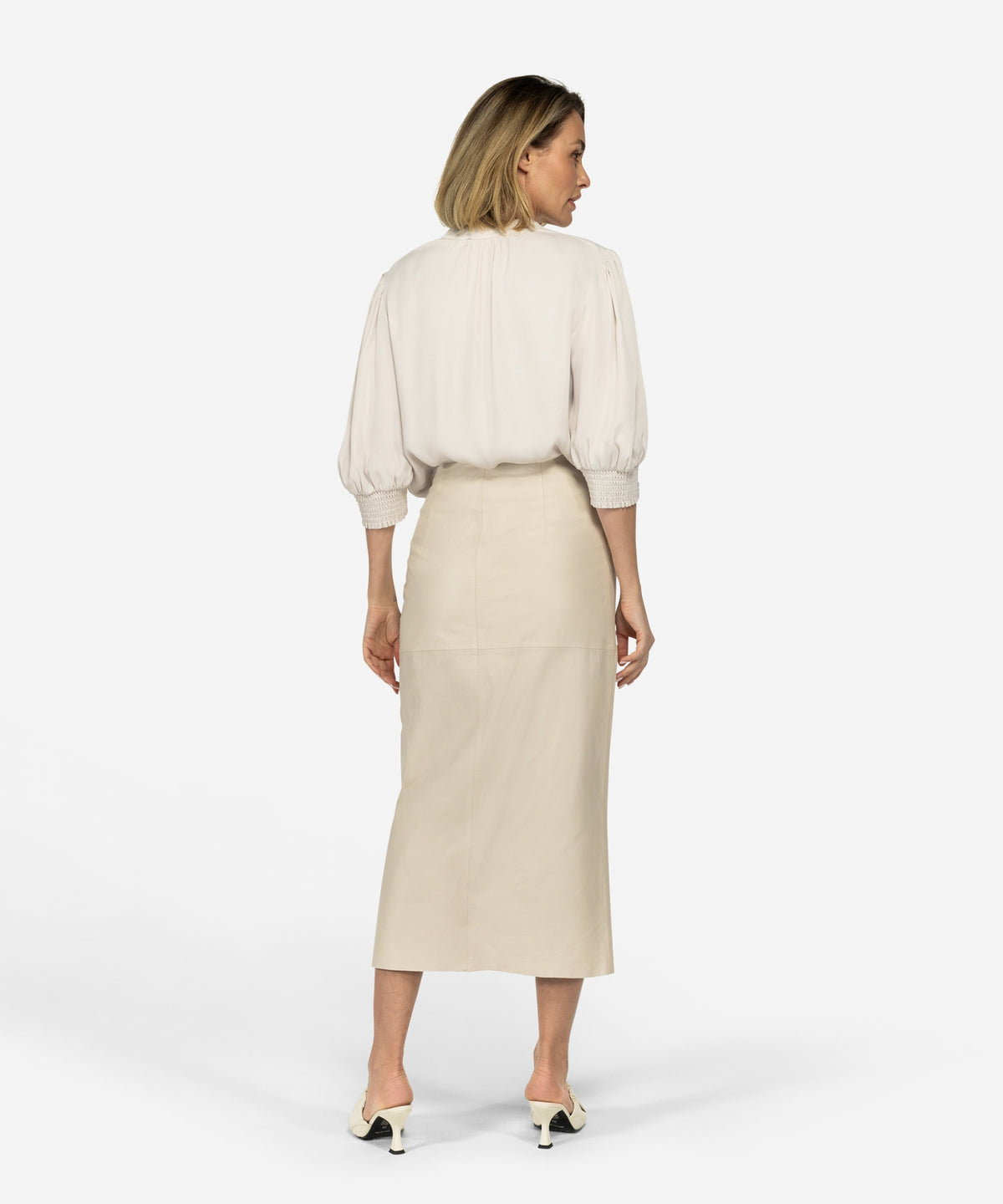 Sadia | Antique White