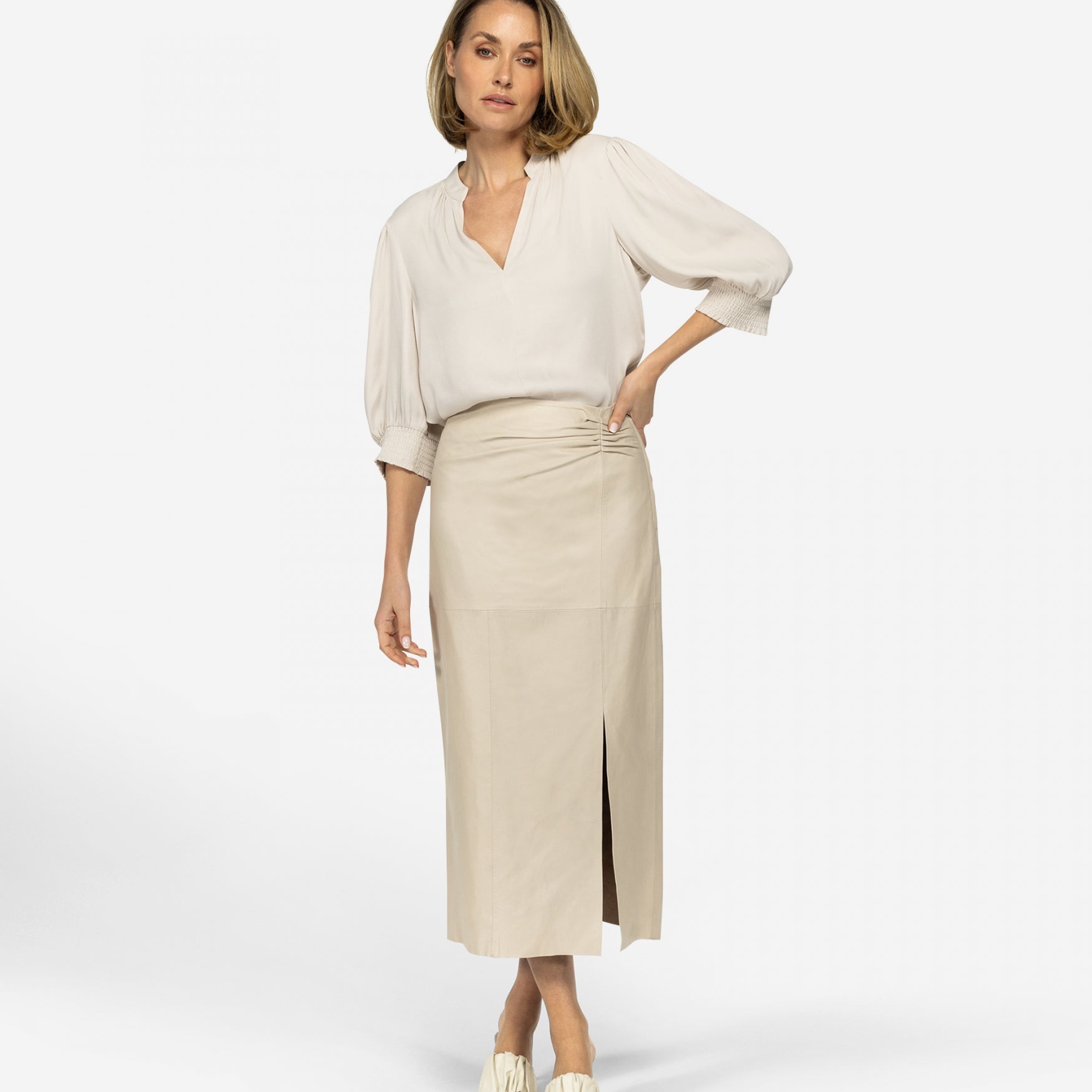 Sadia | Antique White
