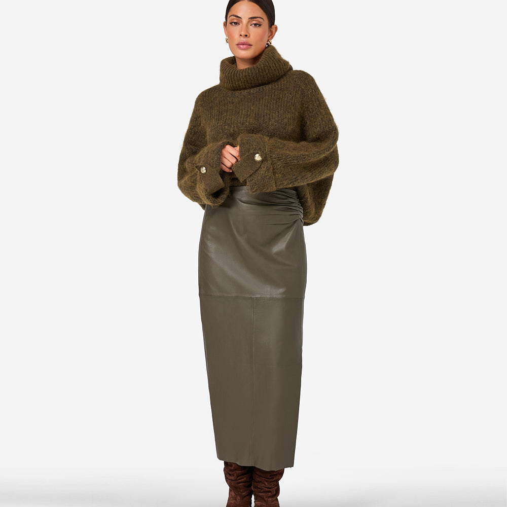 Sadia | Dark Utility