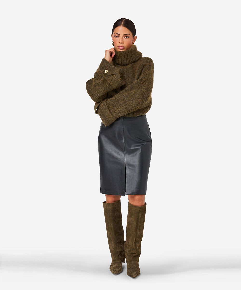 Sarion | Black