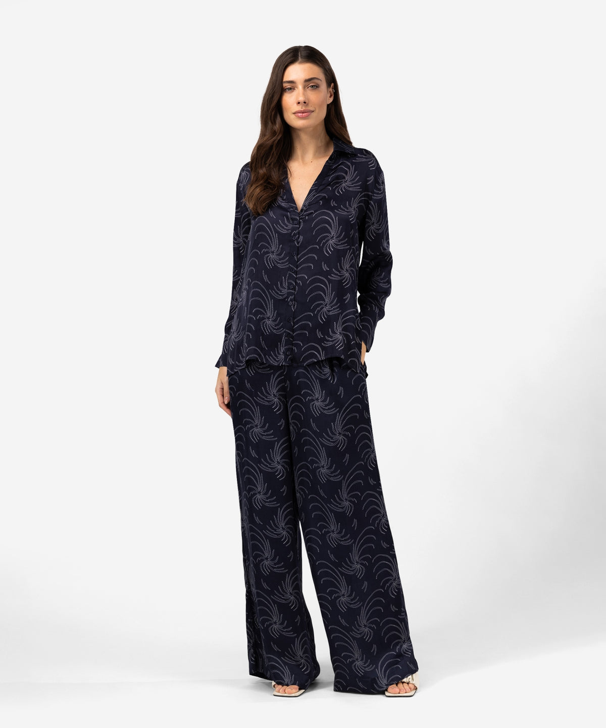 Talmy | Dotted Palm