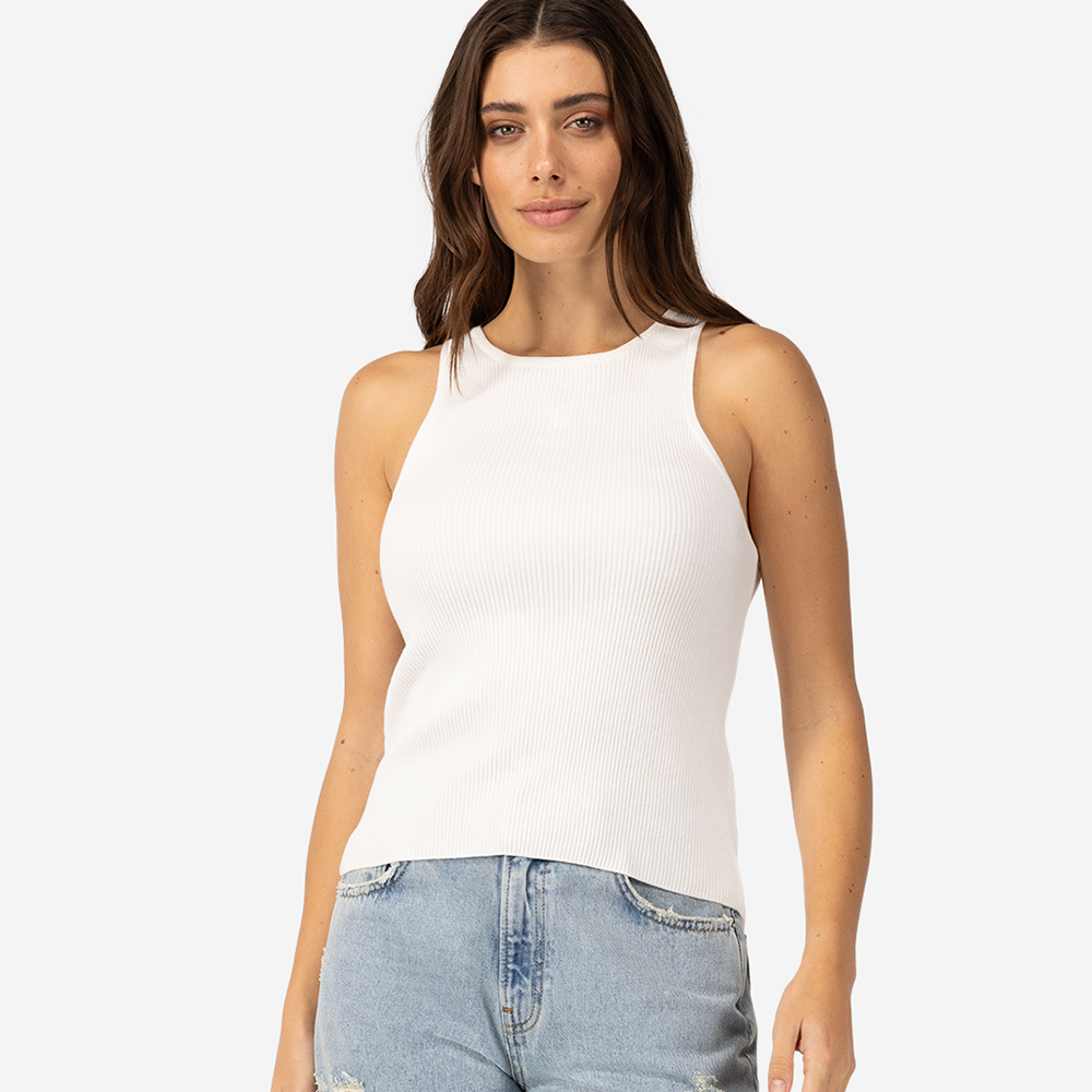 Tamora | White