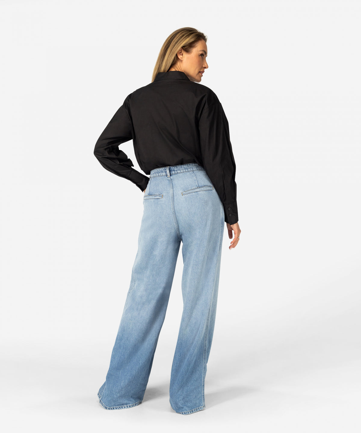Teula | Black