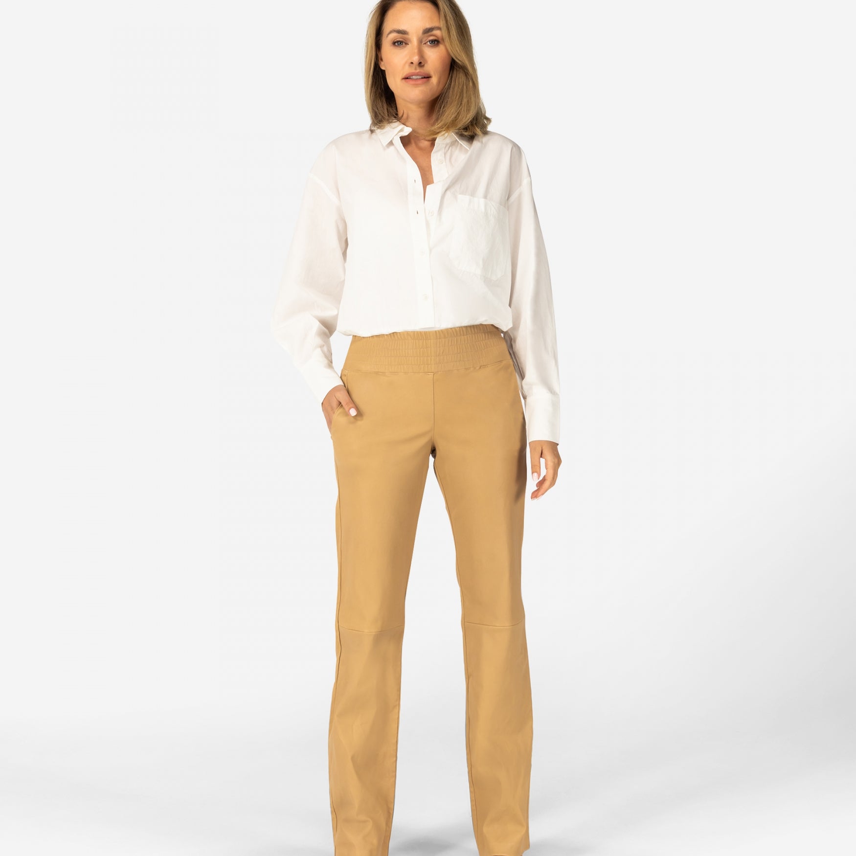 Teula | White