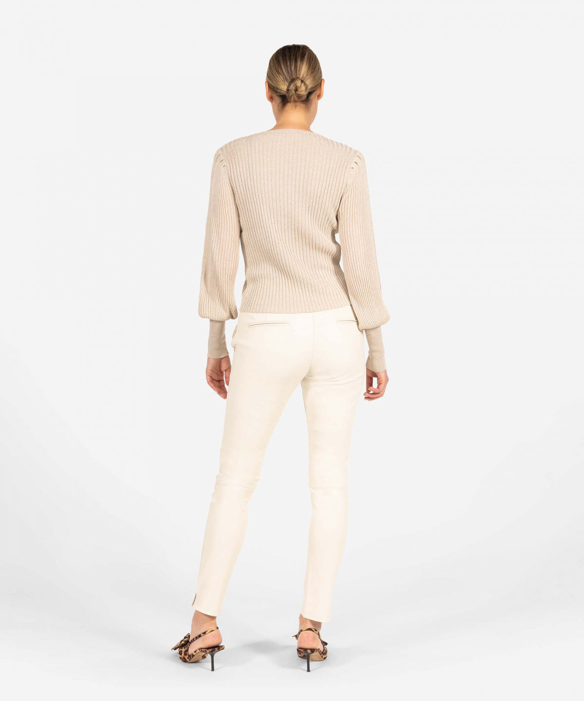 Totie | Coco White