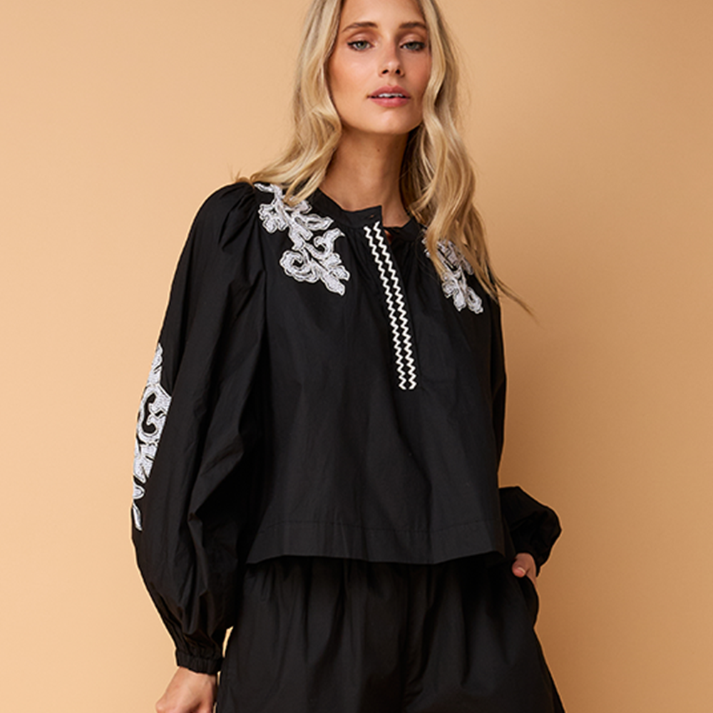 Teylin | Black